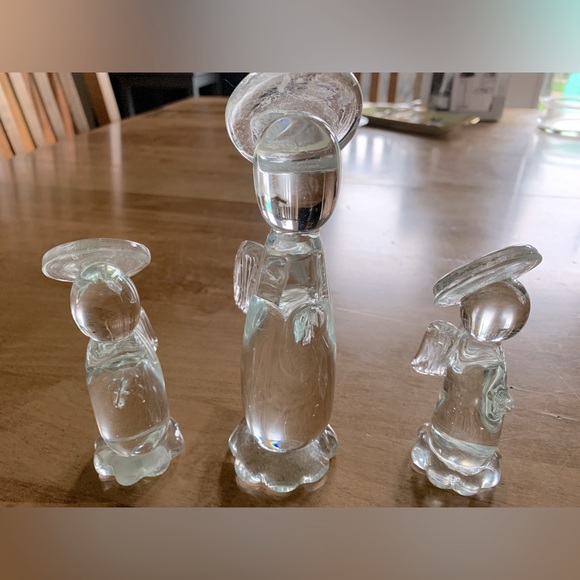 Trio of hand blown glass angels. - Picture 1 of 5